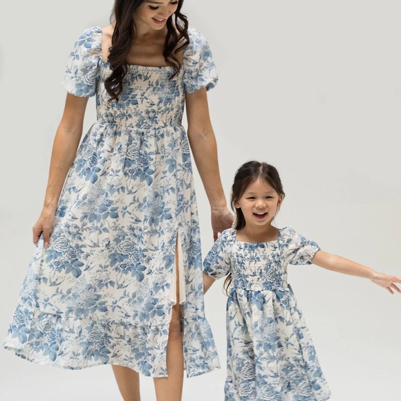 Mommy and Me Blue and White Floral Morning Lavender Zoey Dress - Picture 3 of 4